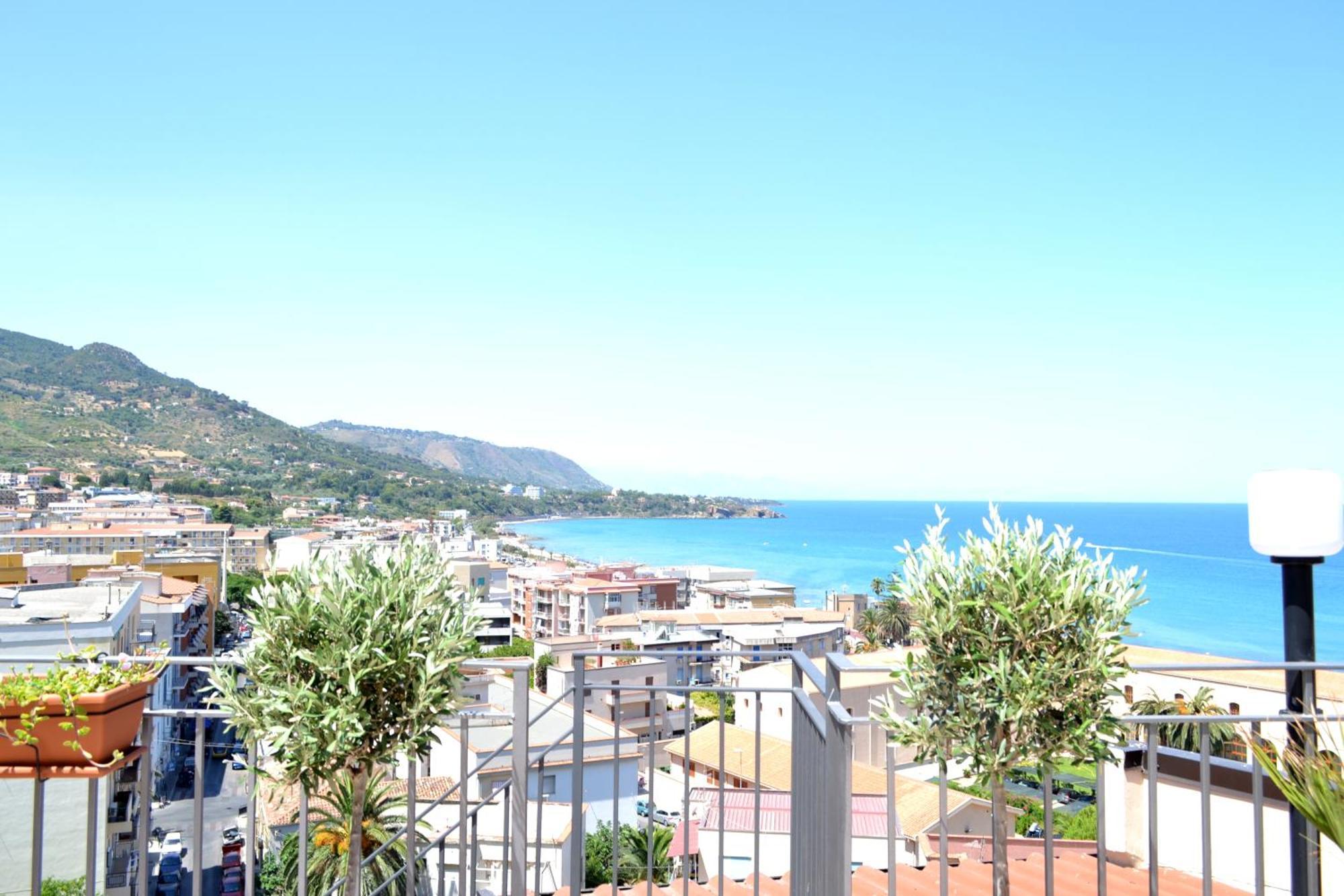 Scirocco Bed & Breakfast Cefalu Exterior photo